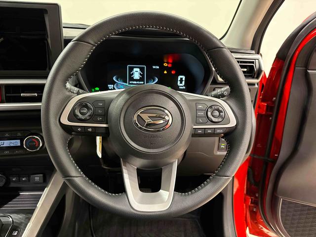 ロッキー プレミアムＧ　ＨＥＶ　ＬＥＤヘッドランプ・フォグランプ　全車速追従機能付アダプティブクルーズコントロール　レーンキープコントロール　ブラインドスポットモニター　１７インチアルミホイール　シートヒーター（12枚目）