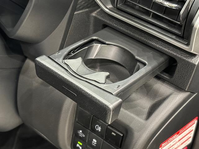 ロッキー Ｇ　ナビ　ドラレコ　ＥＴＣ　ＡＣＣ　シートヒーター　ＬＥＤヘッドランプ・フォグランプ　全車速追従機能付アダプティブクルーズコントロール　レーンキープコントロール　１７インチアルミホイール　シートヒーター　プッシュボタンスタート（27枚目）