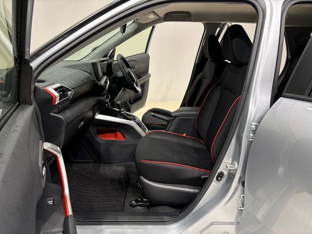ロッキー Ｇ　ナビ　ドラレコ　ＥＴＣ　ＡＣＣ　シートヒーター　ＬＥＤヘッドランプ・フォグランプ　全車速追従機能付アダプティブクルーズコントロール　レーンキープコントロール　１７インチアルミホイール　シートヒーター　プッシュボタンスタート（35枚目）