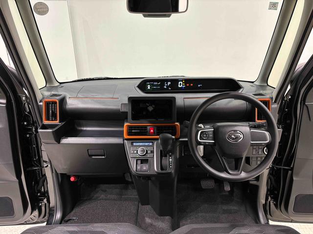 タント ファンクロス　ＣＶＴ車　ＬＥＤヘッドライト　キーフリー　両側電動スライドドア　ＬＥＤヘッドランプ＆フォグランプ　電動格納ドアミラー　運転席・助手席シートヒーター　キーフリーシステム　スタートボタン　バックカメラ（11枚目）