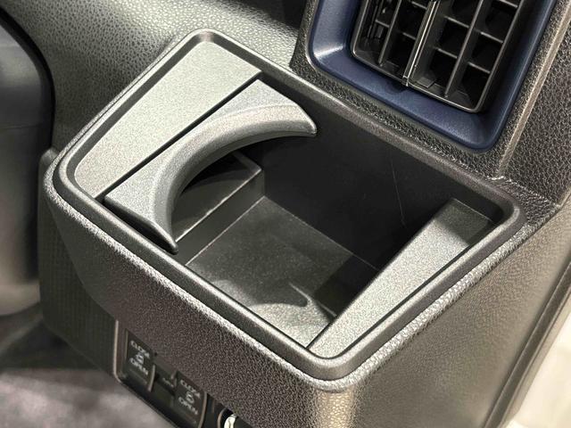 タント カスタムＲＳ　パノラマモニター　電動パーキングブレーキ　ＬＥＤオートライト　パワースライドドアウェルカムオープン機能　電動パーキングブレーキ　運転席助手席シートヒーター　アルミホイール　キーフリーシステム　　オート電動格納式ドアミラー（27枚目）