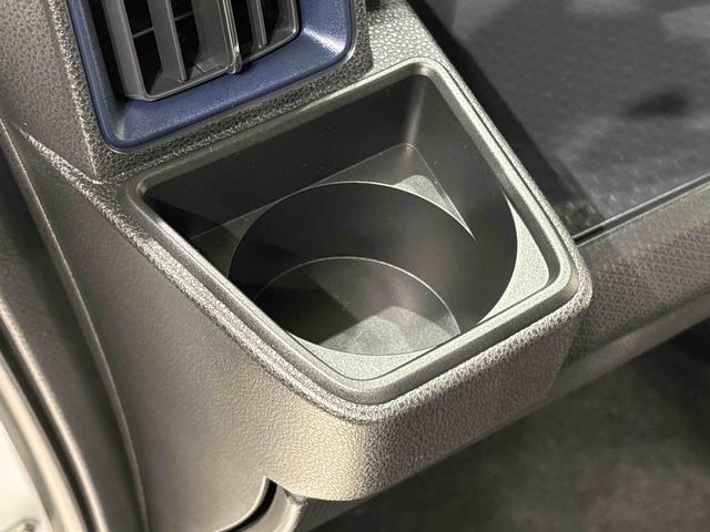 タント カスタムＲＳ　パノラマモニター　電動パーキングブレーキ　ＬＥＤオートライト　パワースライドドアウェルカムオープン機能　電動パーキングブレーキ　運転席助手席シートヒーター　アルミホイール　キーフリーシステム　　オート電動格納式ドアミラー（33枚目）