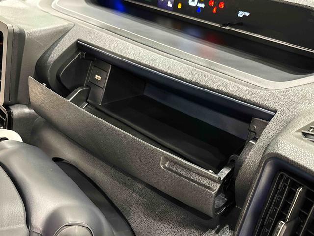 タント カスタムＲＳ　２ＷＤ　ＣＶＴ車　バックカメラ　ＬＥＤオートライト　パワースライドドアウェルカムオープン機能　電動パーキングブレーキ　運転席助手席シートヒーター　アルミホイール　キーフリーシステム　　オート電動格納式ドアミラー（28枚目）