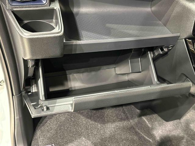 タント カスタムＲＳ　２ＷＤ　ＣＶＴ車　バックカメラ　ＬＥＤオートライト　パワースライドドアウェルカムオープン機能　電動パーキングブレーキ　運転席助手席シートヒーター　アルミホイール　キーフリーシステム　　オート電動格納式ドアミラー（34枚目）