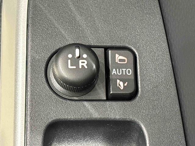 トール カスタムＧ　ナビ　ＥＴＣ　前後ドラレコ　バックカメラ　ＬＥＤヘッドライト　ＬＥＤフォグランプ　オートライト　オートハイビーム　電動パーキング　ホールド機能　キーフリー　スタートボタン　アダプティブクルーズコントロール　ナビ　ＥＴＣ　前後ドラレコ（26枚目）