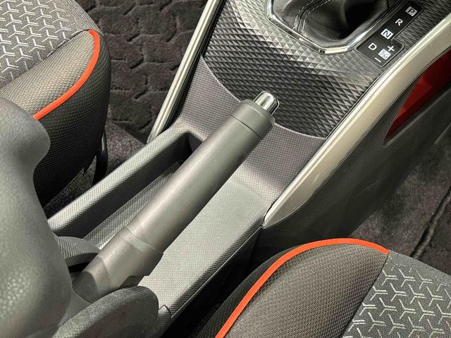 ロッキー Ｇ　ナビ　バックカメラ　前後ドラレコ　ＥＴＣ　シートヒーター　ナビ　パノラマモニター　前後ドラレコ　ＥＴＣ　シートヒーター　ＬＥＤヘッドライト　ＬＥＤフォグランプ　オートライト　オートハイビーム　キーフリー　スタートボタン　ブラインドスポットモニター（20枚目）