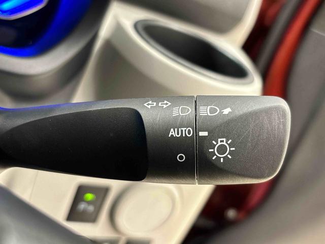 ミライース Ｘ　リミテッドＳＡＩＩＩ　オートライト　電動格納式ドアミラー　ＬＥＤヘッドランプ　セキュリティアラーム　コーナーセンサー　１４インチフルホイールキャップ　キーレスエントリー　　ショツピングフック　マニュアルエアコン　バックカメラ（22枚目）