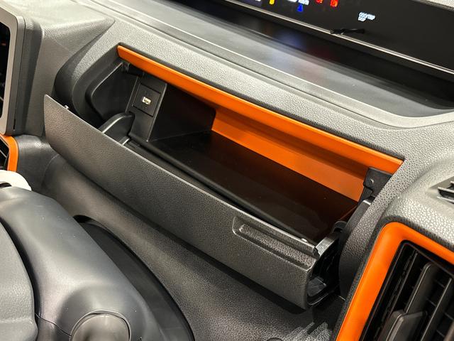 タント ファンクロスターボ　ＬＥＤヘッドライト　電動パーキング　ＬＥＤヘッドライト　フォグランプ　電動パーキング　ホールド機能　スタートボタン　キーフリー　バックカメラ　両側パワースライドドア　シートヒーター　オートライト　オートハイビーム　スマートアシスト（26枚目）