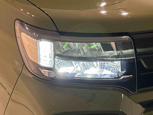 タント ファンクロスターボ　ＬＥＤヘッドライト　電動パーキング　ＬＥＤヘッドライト　フォグランプ　電動パーキング　ホールド機能　スタートボタン　キーフリー　バックカメラ　両側パワースライドドア　シートヒーター　オートライト　オートハイビーム　スマートアシスト（46枚目）