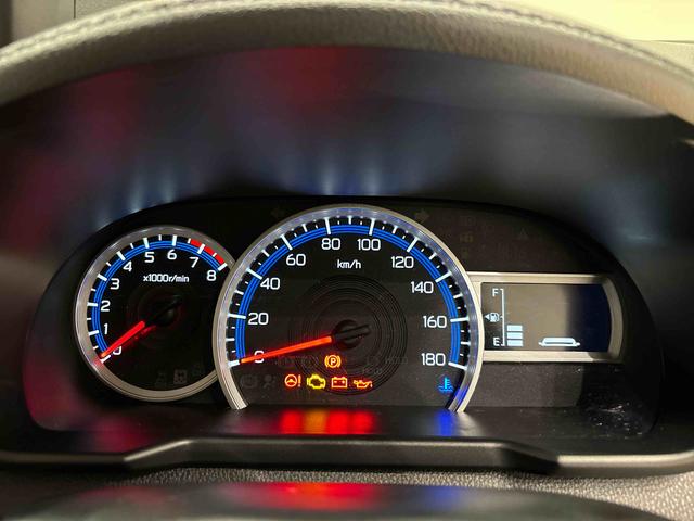 トール カスタムＧ　ターボ　ＣＶＴ車　キーフリー　パワースライドドア　ＬＥＤヘッドランプ・フォグランプ　　アルミホイール　オートライト　プッシュボタンスタート　クルーズコントロール　　コーナーセンサー　パワースライドドア　キーフリーシステム（19枚目）