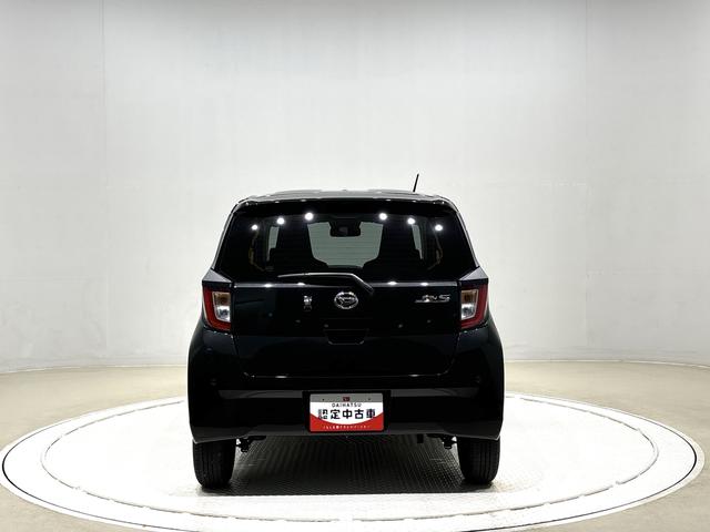ミライース Ｘ　リミテッドＳＡＩＩＩ　バックカメラ　ＬＥＤヘッドライト　ＬＥＤヘッドランプ　セキュリティアラーム　コーナーセンサー　１４インチフルホイールキャップ　キーレスエントリー　電動格納式ドアミラー　ショツピングフック　マニュアルエアコン（9枚目）