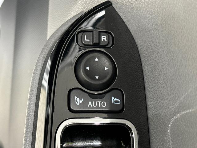 タント カスタムＲＳ　ナビ　バックカメラ　ＥＴＣ　ＬＥＤオートライト　パワースライドドアウェルカムオープン機能　運転席ロングスライドシ－ト　助手席ロングスライド　助手席イージークローザー　運転席助手席シートヒーター　１５インチアルミホイール（26枚目）
