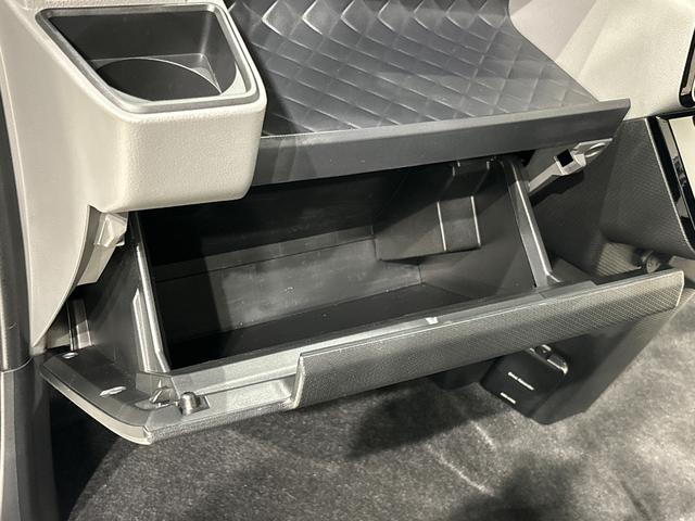 タント カスタムＲＳ　ナビ　バックカメラ　ＥＴＣ　ＬＥＤオートライト　パワースライドドアウェルカムオープン機能　運転席ロングスライドシ－ト　助手席ロングスライド　助手席イージークローザー　運転席助手席シートヒーター　１５インチアルミホイール（34枚目）