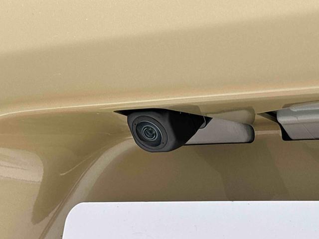 タント ファンクロスターボ　バックカメラ　両側電動スライドドア　ＬＥＤオートライト　パワースライドドアウェルカムオープン機能　電動パーキングブレーキ　運転席助手席シートヒーター　アルミホイール　キーフリーシステム　　オート電動格納式ドアミラー（10枚目）
