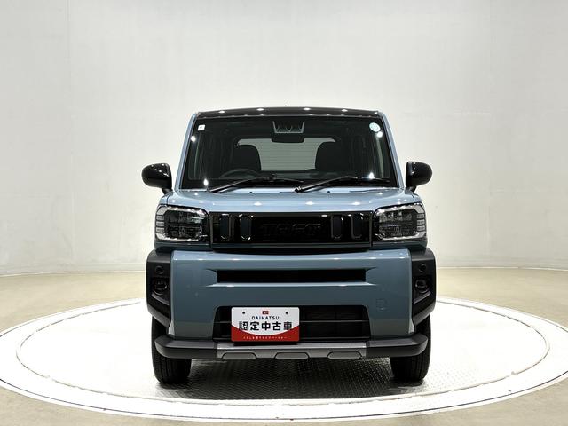 タフト Ｇ　ダーククロムベンチャー　　バックカメラ付き　スカイフィールトップ　クロムパック　メッキパック　シルバーアンダーガーニッシュ　インテリアアクセント　ＬＥＤオートライト＆フォグランプ　電動パーキングブレーキ　バックカメラ　アルミホイール（6枚目）