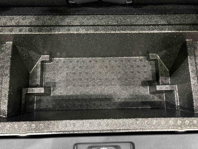 タント カスタムＲＳ　ＬＥＤオートライト　パワースライドドアウェルカムオープン機能　電動パーキングブレーキ　運転席助手席シートヒーター　アルミホイール　キーフリーシステム　　オート電動格納式ドアミラー（42枚目）