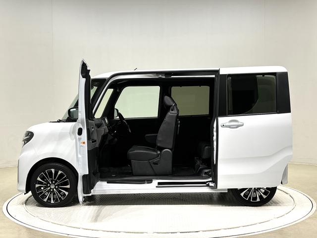 タント カスタムＲＳセレクション　２ＷＤ　ＣＶＴ車　バックカメラ　ミラクルオープンドア　両側電動スライドドア　アダプティブクルーズコントロール　ＬＥＤヘッドランプ＆フォグランプ　キーフリーシステム　オート電動格納ドアミラー　運転席・助手席シートヒーター（11枚目）