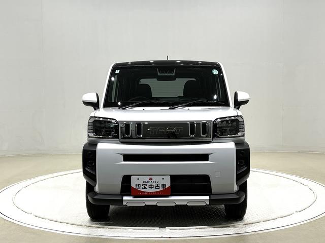 タフト Ｇ　クロムベンチャー　バックカメラ　前席シートヒーター　スカイフィールトップ　クロムパック　メッキパック　シルバーアンダーガーニッシュ　インテリアアクセント　ＬＥＤオートハイビーム＆フォグランプ　電動パーキングブレーキ　バックカメラ　アルミホイール（6枚目）