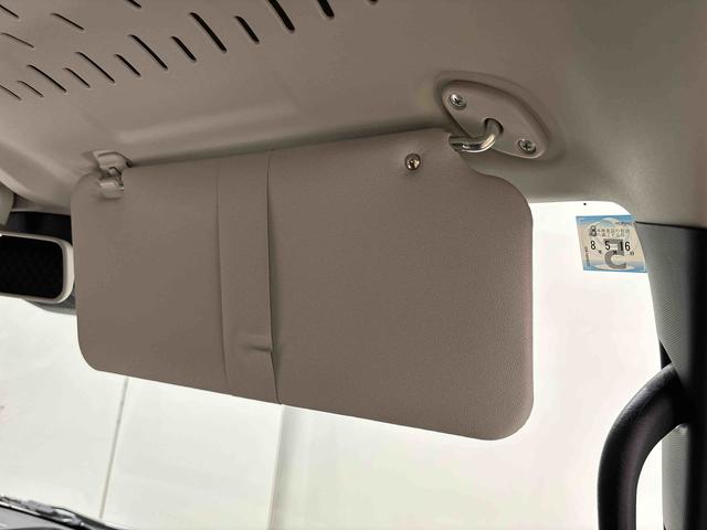 ハイゼットカーゴ ＤＸ　ＦＭ／ＡＭチューナー　コーナーセンサー　オートライト　コーナーセンサー　オーバーヘッドシェルフ　フロントドアパワーウインドウ　キーレスエントリー　ＡＭ／ＦＭラジオ　テンパータイヤ　スチールホイール（23枚目）