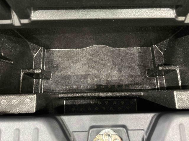 ムーヴキャンバス ストライプスＧターボ　ＬＥＤオートライト・フォグランプ　電動パーキングブレーキ　プッシュボタンスタート　セキュリティアラーム　バックカメラ　両側パワースライドドアウエルカムオープン機能　オート電動格納式ドアミラー（40枚目）