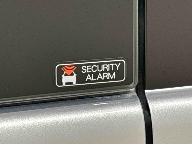 アトレーワゴン カスタムターボＲＳリミテッド　ＳＡＩＩＩ　ナビ　ＥＴＣ車載器　ＬＥＤヘッドランプ・フォグランプ　１３インチアルミホイール　セキュリティアラーム　コーナーセンサー　ルーフエンドスポイラー　荷室ＬＥＤランプ　パワースライドドア（左側）（38枚目）