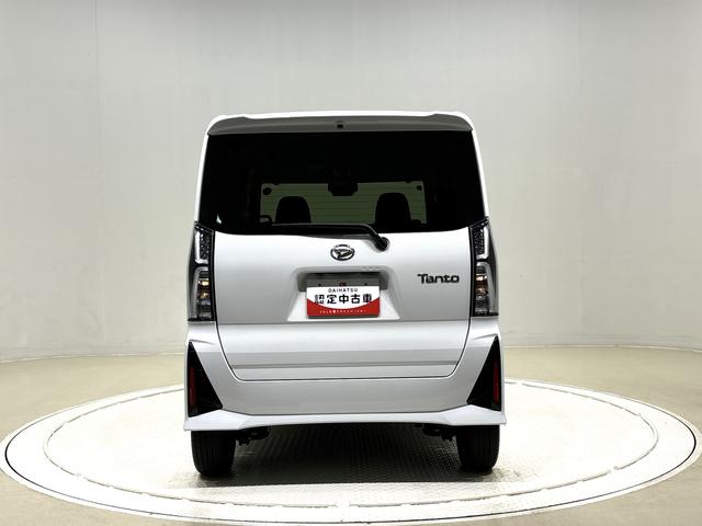 タント カスタムＲＳ　ＬＥＤオートライト　パワースライドドアウェルカムオープン機能　オート電動格納式ドアミラー　助手席ロングスライド　助手席イージークローザー　アルミホイール　キーフリーシステム（9枚目）