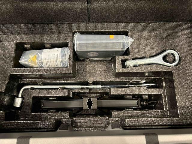 タフト Ｇ　ダーククロムベンチャー　バックカメラ　前席シートヒーター　スカイフィールトップ　クロムパック　メッキパック　シルバーアンダーガーニッシュ　インテリアアクセント　ＬＥＤオートライト＆フォグランプ　電動パーキングブレーキ　バックカメラ　アルミホイール（39枚目）