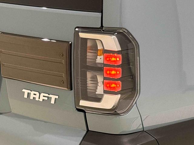 タフト Ｇ　ダーククロムベンチャー　バックカメラ　前席シートヒーター　スカイフィールトップ　クロムパック　メッキパック　シルバーアンダーガーニッシュ　インテリアアクセント　ＬＥＤオートライト＆フォグランプ　電動パーキングブレーキ　バックカメラ　アルミホイール（46枚目）