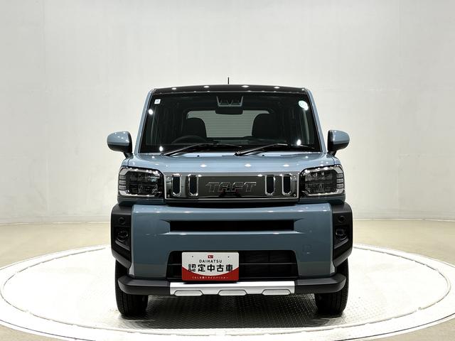 タフト Ｇ　クロムベンチャー　バックカメラ　両側シートヒーター　スカイフィールトップ　クロムパック　メッキパック　シルバーアンダーガーニッシュ　インテリアアクセント　ＬＥＤオートライト＆フォグランプ　電動パーキングブレーキ　バックカメラ　アルミホイール（6枚目）