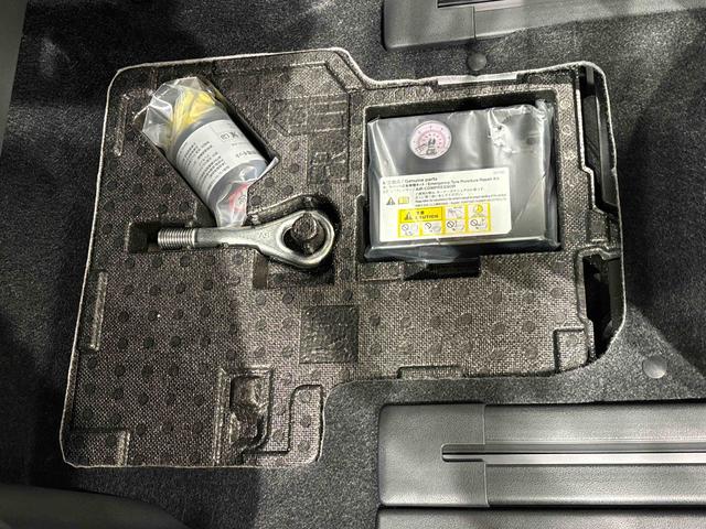 タント ファンクロスターボ　バックカメラ　電動パーキングブレーキ　ＬＥＤオートライト　パワースライドドアウェルカムオープン機能　電動パーキングブレーキ　運転席助手席シートヒーター　アルミホイール　キーフリーシステム　　オート電動格納式ドアミラー（33枚目）