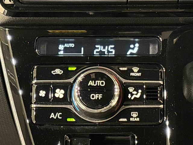 タント カスタムＲＳ　電動パーキングブレーキ　ＬＥＤオートライト　パワースライドドアウェルカムオープン機能　電動パーキングブレーキ　運転席助手席シートヒーター　アルミホイール　キーフリーシステム　　オート電動格納式ドアミラー（16枚目）