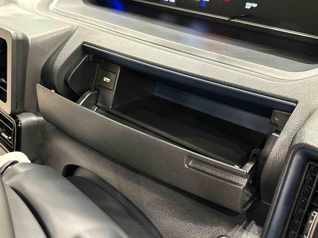 タント カスタムＲＳ　電動パーキングブレーキ　ＬＥＤオートライト　パワースライドドアウェルカムオープン機能　電動パーキングブレーキ　運転席助手席シートヒーター　アルミホイール　キーフリーシステム　　オート電動格納式ドアミラー（26枚目）