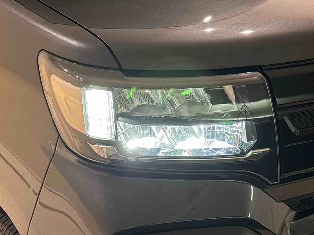 タント ファンクロスターボ　ＬＥＤオートライト　パワースライドドアウェルカムオープン機能　電動格納式ドアミラー　助手席ロングスライド　助手席イージークローザー　　セキュリティアラーム　キーフリーシステム（46枚目）