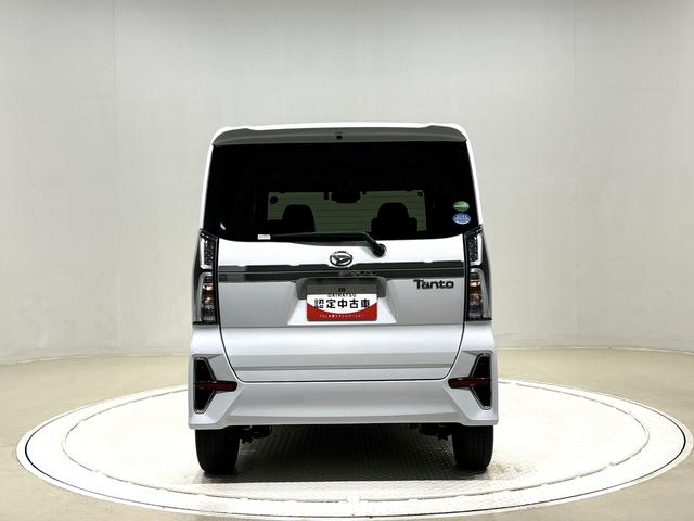 タント カスタムＲＳセレクション　　ナビドラ　全方位カメラ　ＥＴＣ付　ＬＥＤオートライト　パワースライドドアウェルカムオープン機能　電動パーキングブレーキ　運転席ロングスライド　アルミホイール　キーフリーシステム　　オート電動格納式ドアミラー（13枚目）