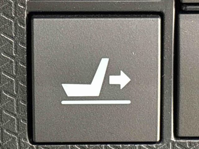 タント カスタムＲＳセレクション　　ナビドラ　全方位カメラ　ＥＴＣ付　ＬＥＤオートライト　パワースライドドアウェルカムオープン機能　電動パーキングブレーキ　運転席ロングスライド　アルミホイール　キーフリーシステム　　オート電動格納式ドアミラー（23枚目）
