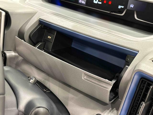 タント カスタムＲＳセレクション　　ナビドラ　全方位カメラ　ＥＴＣ付　ＬＥＤオートライト　パワースライドドアウェルカムオープン機能　電動パーキングブレーキ　運転席ロングスライド　アルミホイール　キーフリーシステム　　オート電動格納式ドアミラー（28枚目）