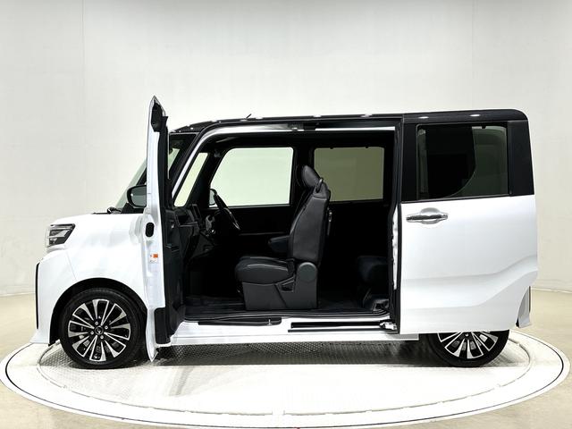 タント カスタムＲＳ　電動パーキングブレーキ　ＬＥＤオートライト　パワースライドドアウェルカムオープン機能　電動パーキングブレーキ　運転席助手席シートヒーター　アルミホイール　キーフリーシステム　　オート電動格納式ドアミラー（8枚目）