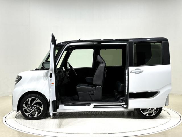 タント カスタムＲＳスタイルセレクション　ＬＥＤオートライト　パワースライドドアウェルカムオープン機能　オート電動格納式ドアミラー　助手席ロングスライド　助手席イージークローザー　アルミホイール　キーフリーシステム（11枚目）