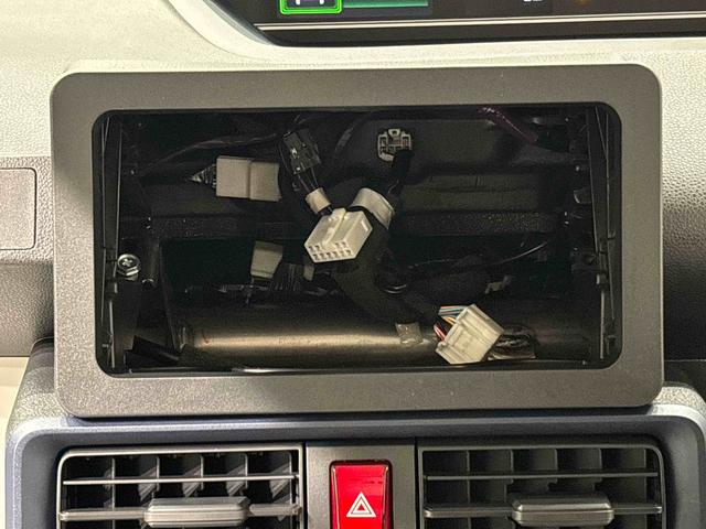 タント Ｘ　バックカメラ　両側シートヒーター　片側電動スライドドア　ＬＥＤオートライト　パワースライドドアウェルカムオープン機能　電動パーキングブレーキ　運転席助手席シートヒーター　　フルホイールキャツプ　キーフリーシステム　　オート電動格納式ドアミラー（15枚目）