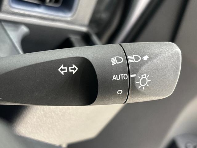 タント Ｘ　バックカメラ　両側シートヒーター　片側電動スライドドア　ＬＥＤオートライト　パワースライドドアウェルカムオープン機能　電動パーキングブレーキ　運転席助手席シートヒーター　　フルホイールキャツプ　キーフリーシステム　　オート電動格納式ドアミラー（23枚目）