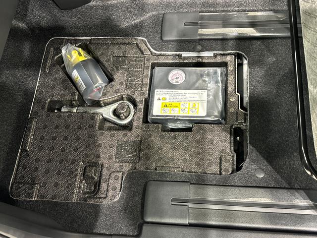 タント Ｘ　バックカメラ　両側シートヒーター　片側電動スライドドア　ＬＥＤオートライト　パワースライドドアウェルカムオープン機能　電動パーキングブレーキ　運転席助手席シートヒーター　　フルホイールキャツプ　キーフリーシステム　　オート電動格納式ドアミラー（33枚目）