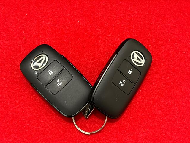 タント Ｘ　バックカメラ　両側シートヒーター　片側電動スライドドア　ＬＥＤオートライト　パワースライドドアウェルカムオープン機能　電動パーキングブレーキ　運転席助手席シートヒーター　　フルホイールキャツプ　キーフリーシステム　　オート電動格納式ドアミラー（49枚目）