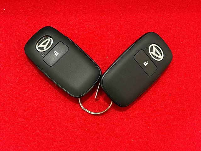タフト Ｇ　ダーククロムベンチャー　スカイフィールトップ　クロムパック　メッキパック　シルバーアンダーガーニッシュ　インテリアアクセント　ＬＥＤオートライト＆フォグランプ　電動パーキングブレーキ　バックカメラ　アルミホイール（48枚目）