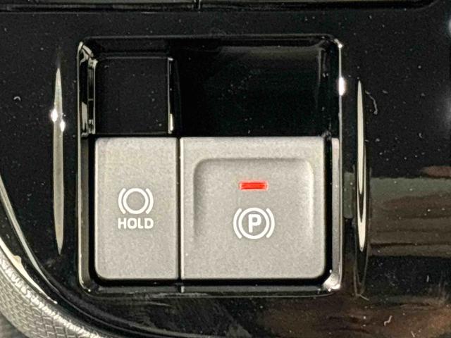 タント カスタムＲＳ　パノラマモニター付き　電動パーキングブレーキ　ＬＥＤオートライト　パワースライドドアウェルカムオープン機能　オート電動格納式ドアミラー　助手席ロングスライド　助手席イージークローザー　アルミホイール　キーフリーシステム（19枚目）