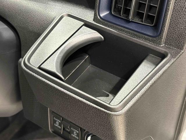 タント カスタムＲＳ　パノラマモニター付き　電動パーキングブレーキ　ＬＥＤオートライト　パワースライドドアウェルカムオープン機能　オート電動格納式ドアミラー　助手席ロングスライド　助手席イージークローザー　アルミホイール　キーフリーシステム（27枚目）