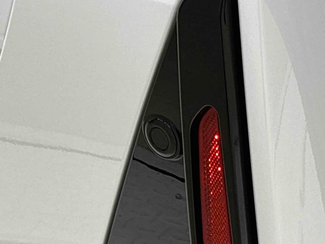 タント カスタムＲＳ　パノラマモニター付き　電動パーキングブレーキ　ＬＥＤオートライト　パワースライドドアウェルカムオープン機能　オート電動格納式ドアミラー　助手席ロングスライド　助手席イージークローザー　アルミホイール　キーフリーシステム（39枚目）