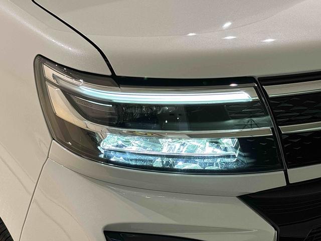 タント カスタムＲＳ　パノラマモニター付き　電動パーキングブレーキ　ＬＥＤオートライト　パワースライドドアウェルカムオープン機能　オート電動格納式ドアミラー　助手席ロングスライド　助手席イージークローザー　アルミホイール　キーフリーシステム（48枚目）
