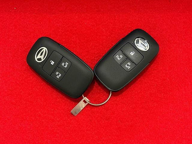 タント カスタムＲＳ　パノラマモニター付き　電動パーキングブレーキ　ＬＥＤオートライト　パワースライドドアウェルカムオープン機能　オート電動格納式ドアミラー　助手席ロングスライド　助手席イージークローザー　アルミホイール　キーフリーシステム（54枚目）