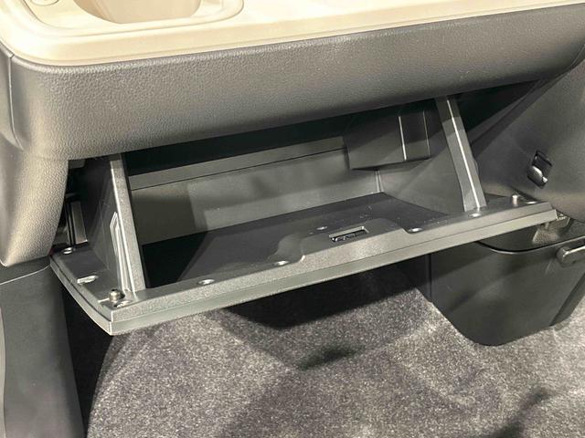 ムーヴキャンバス ストライプスＧ　ＬＥＤオートライト・フォグランプ　電動パーキングブレーキ　プッシュボタンスタート　セキュリティアラーム　バックカメラ　両側パワースライドドアウエルカムオープン機能　オート電動格納式ドアミラー（33枚目）