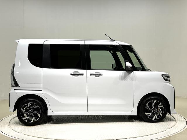 タント カスタムＸ　ＬＥＤオートライト　パワースライドドアウェルカムオープン機能　オート電動格納式ドアミラー　助手席ロングスライド　助手席イージークローザー　アルミホイール　キーフリーシステム（7枚目）
